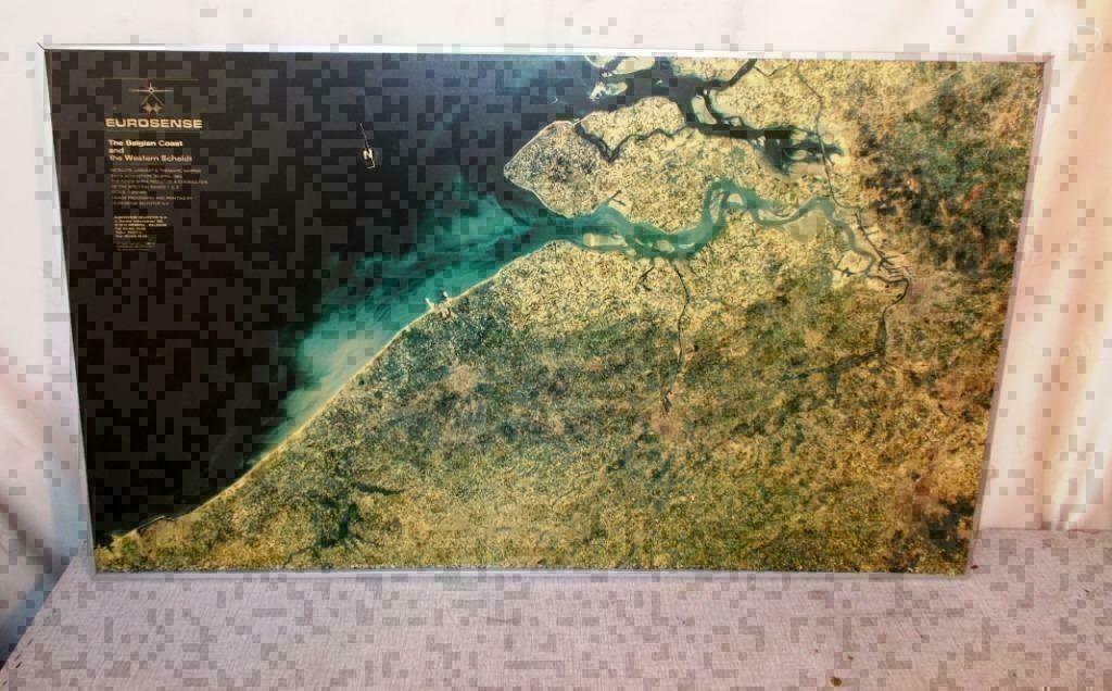 Belle photo satellite de la côte belge et de la Zélande, Enlèvement ou Envoi, Comme neuf, Photo