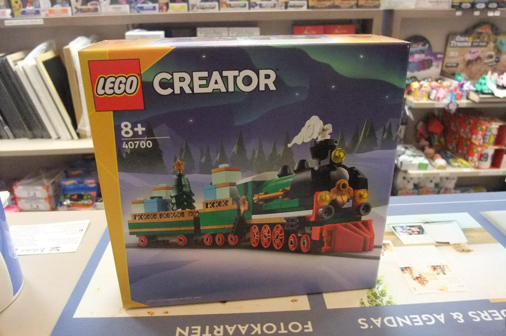 40700 winter holleday train, Enfants & Bébés, Jouets | Duplo & Lego, Neuf, Lego, Ensemble complet, Enlèvement ou Envoi