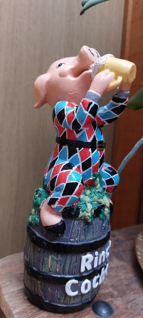 Pièce de collection : Figurine pub Rince cochon marque de bi, Collections, Marques de bière, Neuf, Autres types, Autres marques