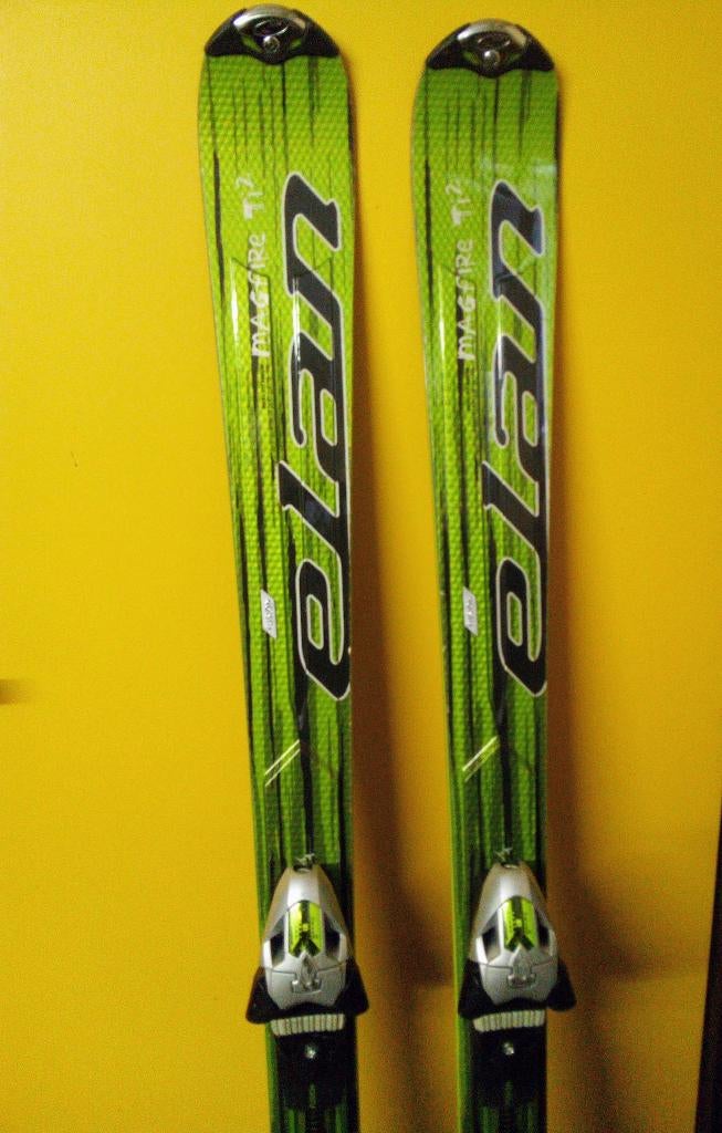 Ski's Elan Magfire 12 Fusion- lengte 160, Sport en Fitness, Skiën en Langlaufen, 160 tot 180 cm, Zo goed als nieuw, Carve, Ophalen
