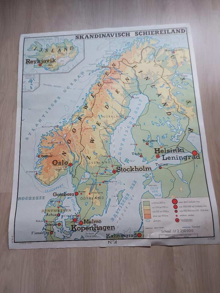 Oude schoolkaart nr 13 en 14 Balkan en Scandinavie, Antiek en Kunst, Antiek | Schoolplaten, Ophalen, Aardrijkskunde