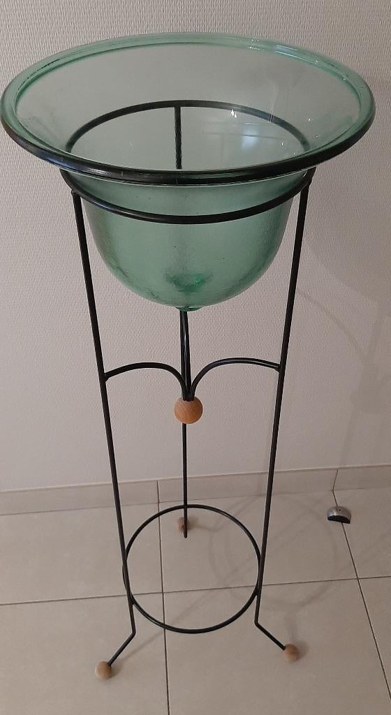Cloche avec support en métal, Enlèvement, Utilisé