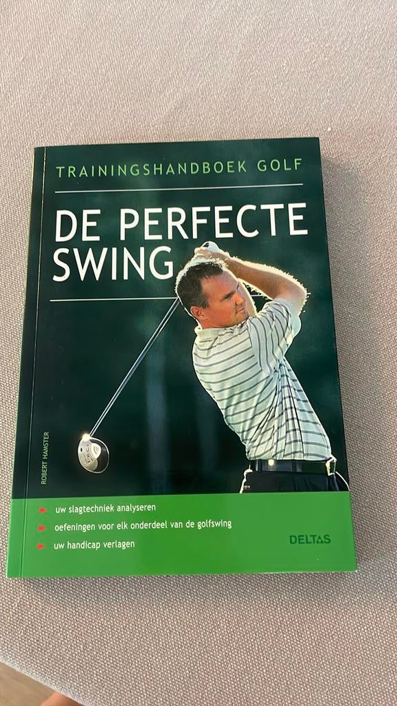 Trainingshandboek golf De perfecte Swing, Boeken, Ophalen of Verzenden, Zo goed als nieuw