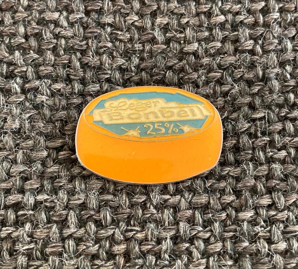 PIN - BONBEL - KAAS - FROMAGE - CHEESE, Envoi, Utilisé, Marque, Insigne ou Pin's