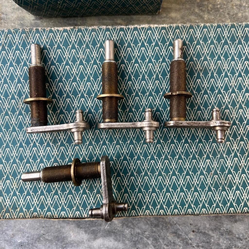 VW NOS ruitenwisserassen links Volkswagen Kever 57 en ouder, Ophalen of Verzenden, Zo goed als nieuw