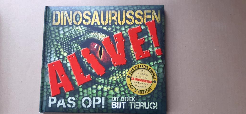 Dinosaurussen alive ! Pas op ! Dit boek bijt terug (boek+dvd, Ophalen of Verzenden, Zo goed als nieuw, Los deel, Robert Mash