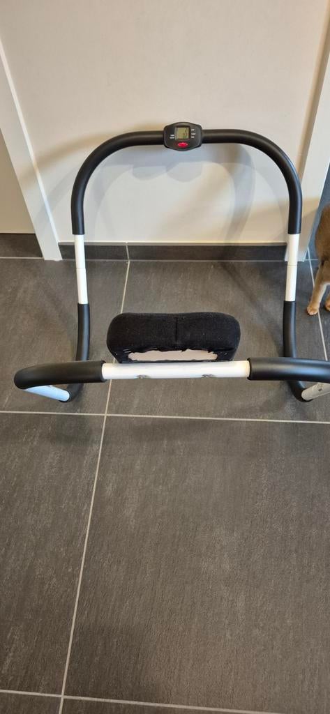 Buikspiertrainer met computer, Ophalen, Zo goed als nieuw