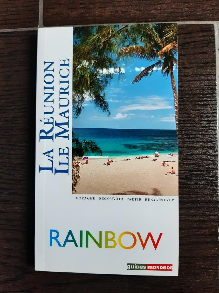 Livre La Réunion & l'Ile Maurice, Enlèvement ou Envoi, Comme neuf, Guide ou Livre de voyage, Autres marques