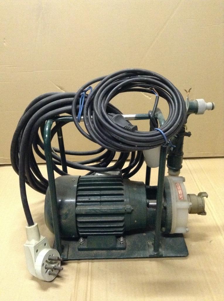 waterpomp, Ophalen, Gebruikt, Elektrisch, Regentonpomp