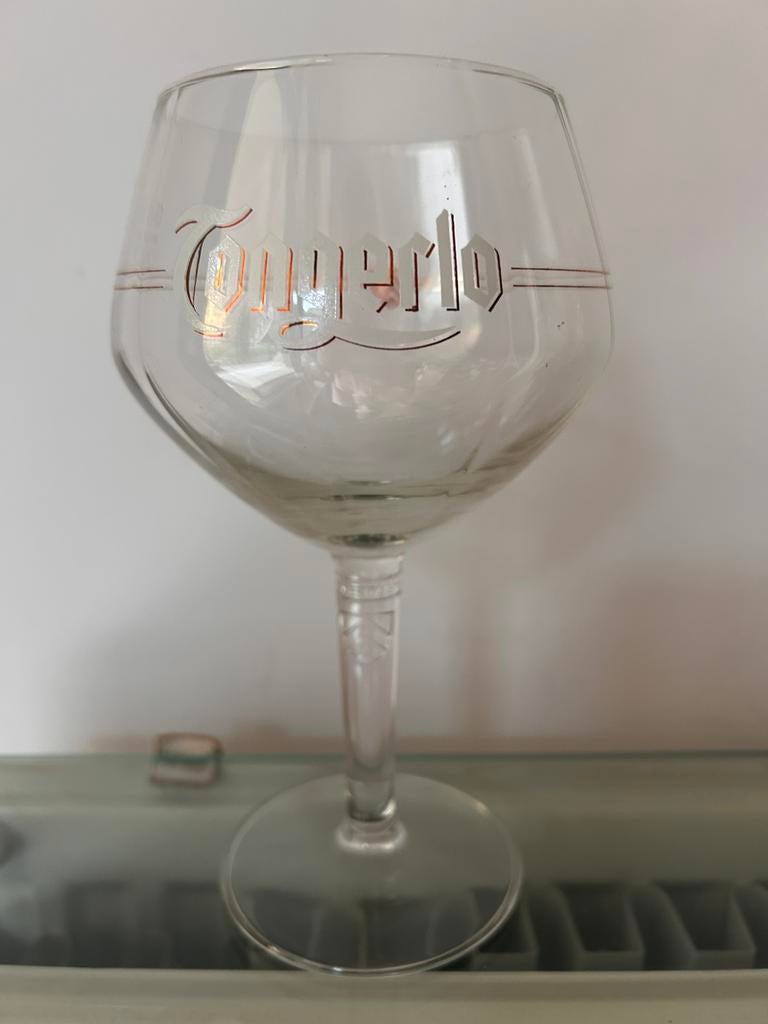 Bierglazen Tongerlo wit opschrift, Ophalen, Zo goed als nieuw