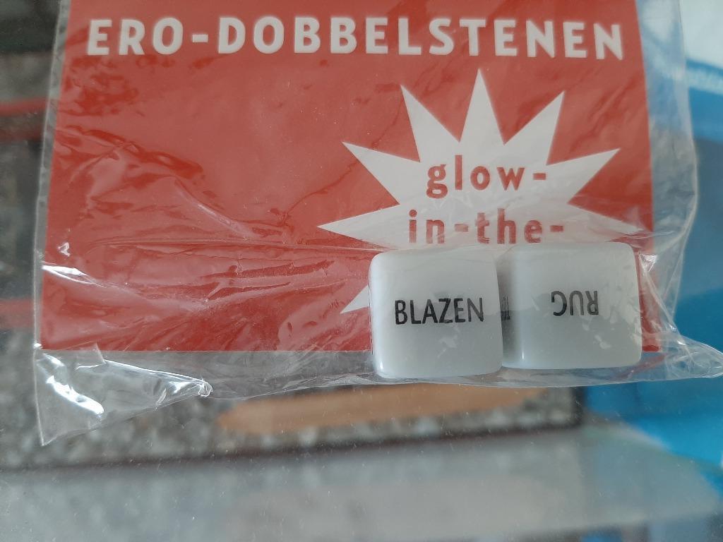 Romantiek Dobbelsteen ero-dobbelstenen glow-in-the-dark, Consoles de jeu & Jeux vidéo, Jeux | Autre, Neuf, Enlèvement ou Envoi
