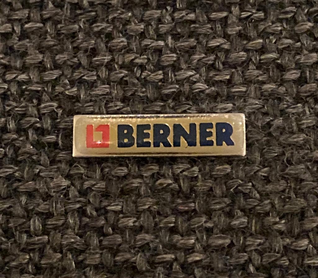 PIN - BERNER - GEREEDSCHAPPEN, Envoi, Utilisé, Autres sujets/thèmes, Insigne ou Pin's