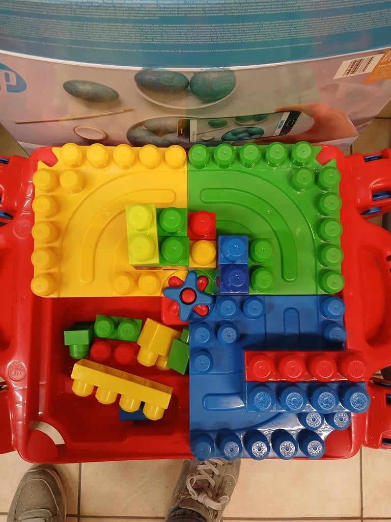 Tafel met bouwstenen, Kinderen en Baby's, Ophalen
