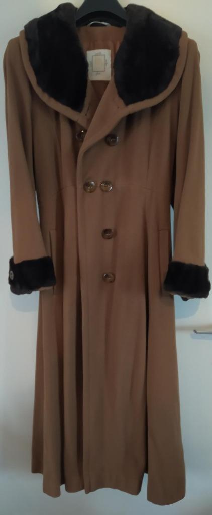 LANGE MANTEL MET PELS -  Maat M, Kleding | Dames, Bruin, Nieuw, Ophalen of Verzenden, ANDERE