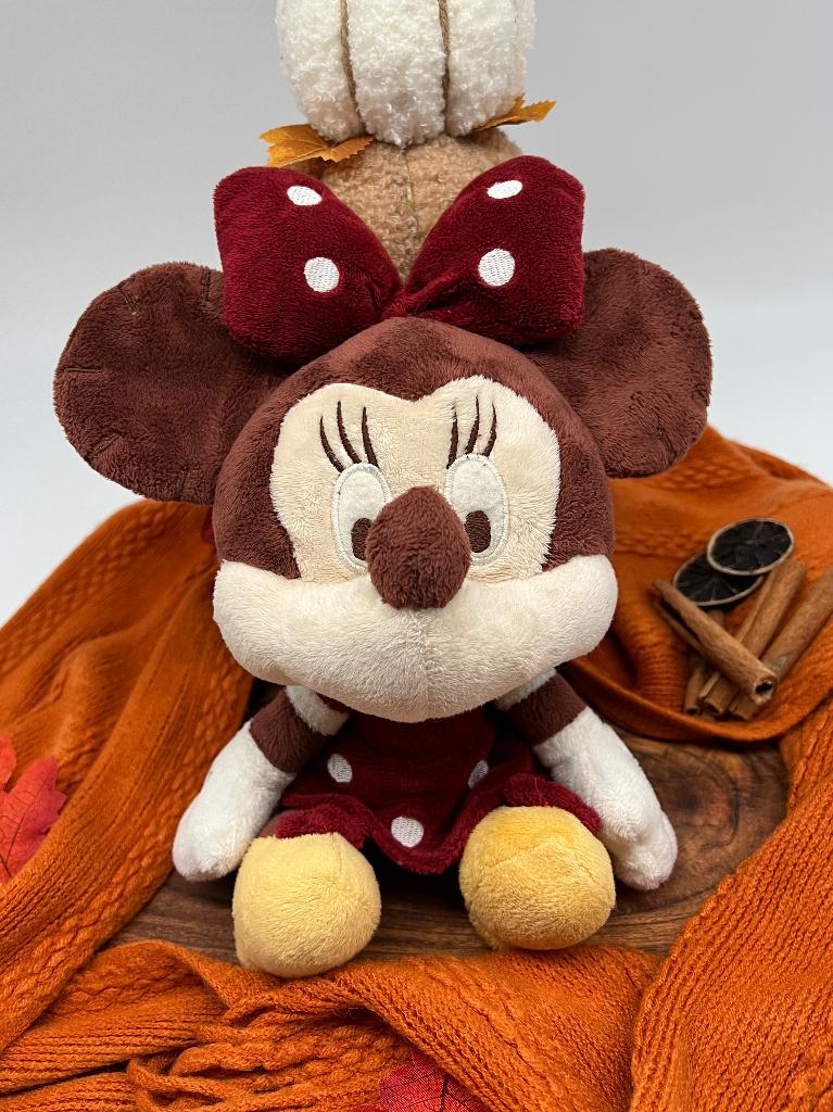Peluche Disney Made with Love de Minnie Mouse , Enlèvement ou Envoi, Autres personnages, Comme neuf, Peluche