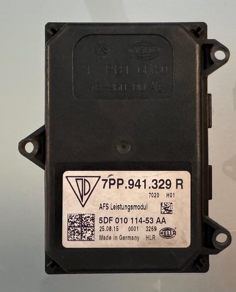 Boitier pour phares directionnels AFS  Porsche Cayenne 92A, Enlèvement, Utilisé, Porsche