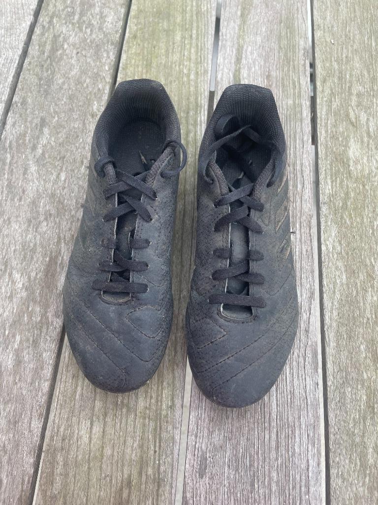 Voetbalschoenen Adidas, Gebruikt, Ophalen of Verzenden, Jongen of Meisje, Sportschoenen