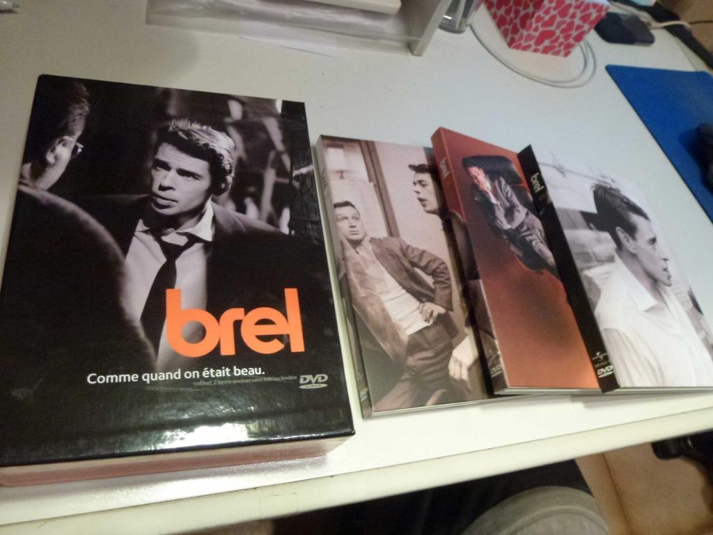 J. BREL Coffret 3 CD  et  2 autres CD état neufs, Enlèvement ou Envoi, Neuf, dans son emballage, Autres genres, Coffret