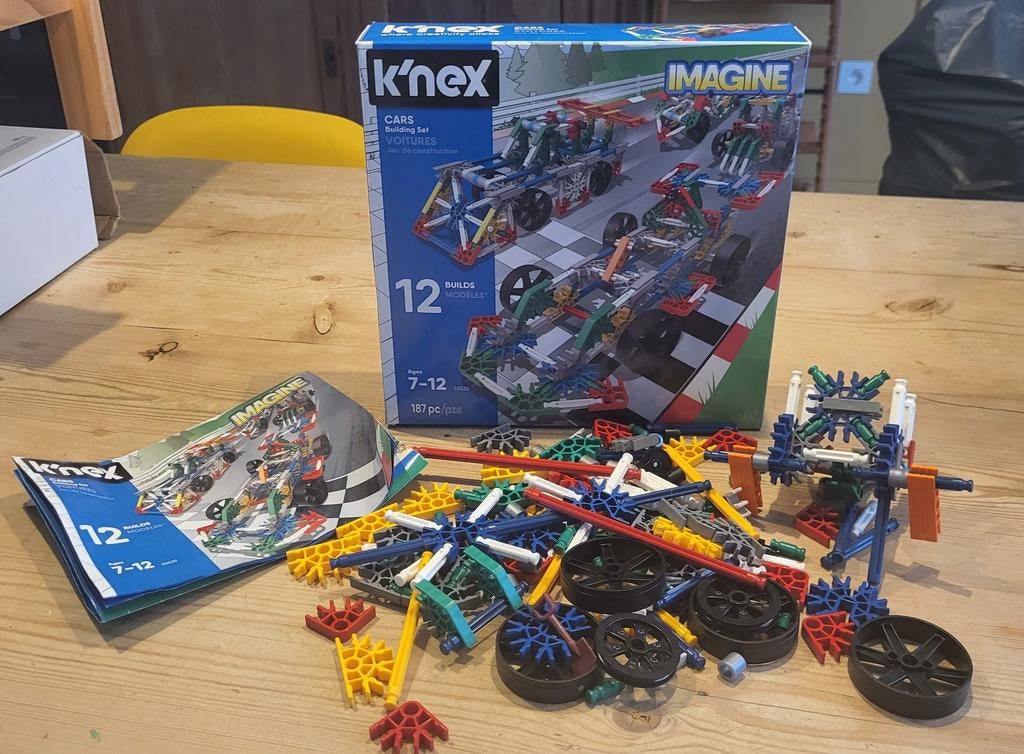 K'nex auto bouwset, Enlèvement, K'nex