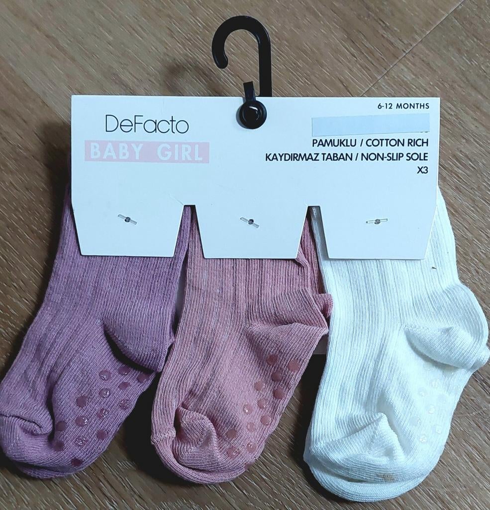 Baby girl sokjes, Kinderen en Baby's, Babykleding | Schoentjes en Sokjes, Ophalen, Sokjes