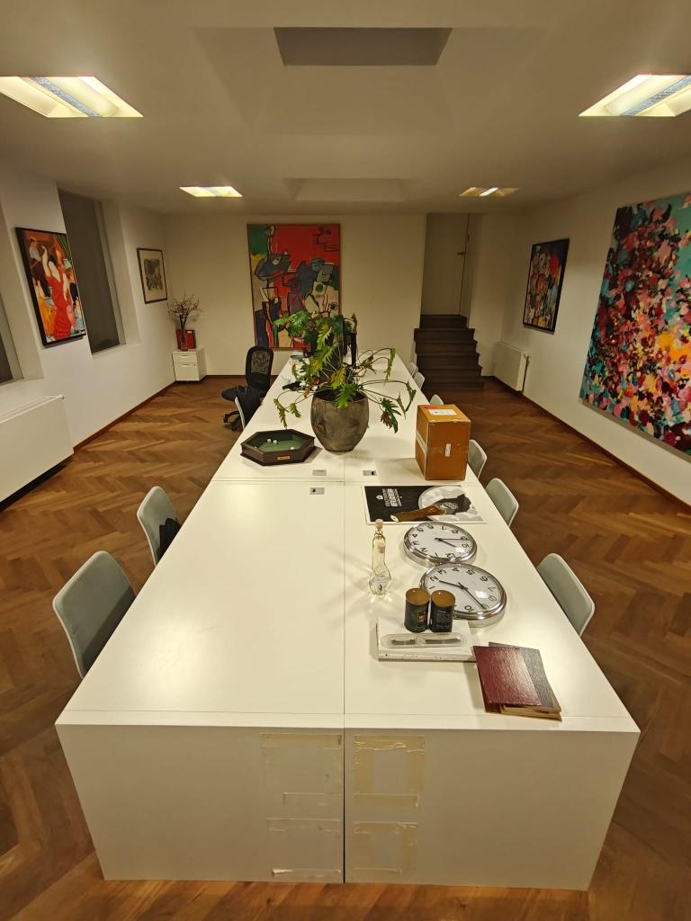 Op maat gemaakt bureau kantoor, Huis en Inrichting, Bureaus, Zo goed als nieuw, Ophalen