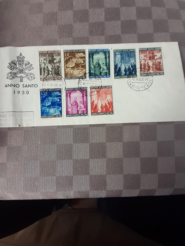 Postzegels Vaticaan op enveloppe. 1950, Ophalen of Verzenden, Overige typen