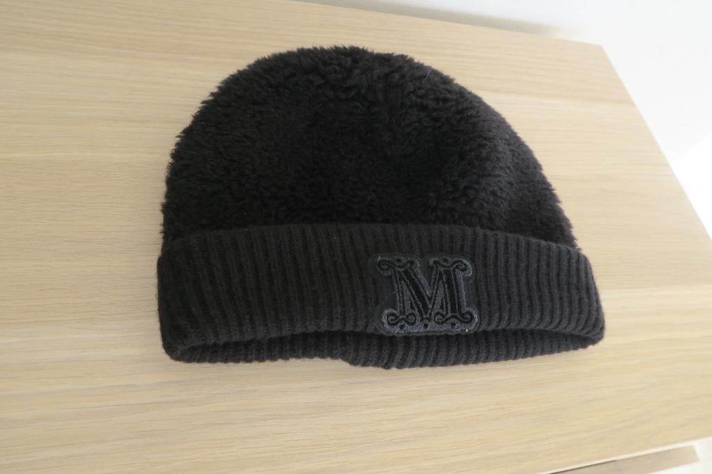 Fida zwarte muts Max Mara, Kleding | Dames, Mutsen, Sjaals en Handschoenen, Zo goed als nieuw, Muts, Ophalen of Verzenden