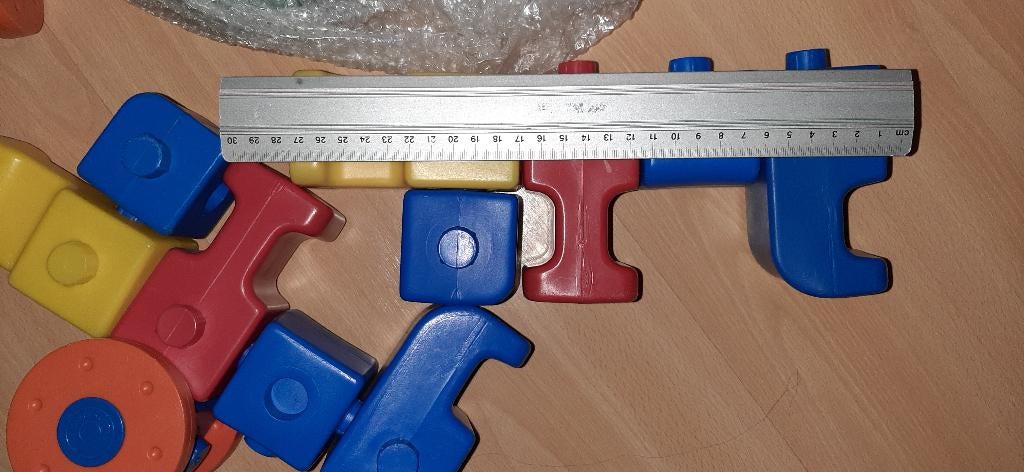Meer dan 3 Grote blokken cup up train tw, Kinderen en Baby's, Speelgoed | Bouwstenen, Ophalen, Zo goed als nieuw, Overige merken