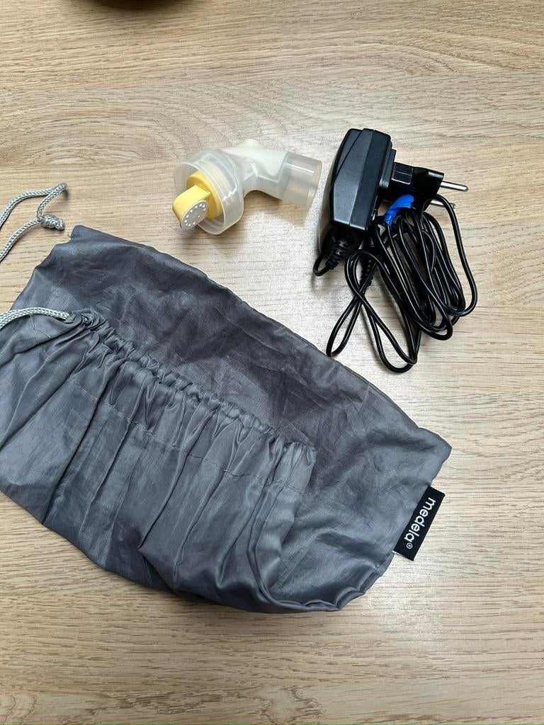 Toebehoren borstkolf Medela Swing, Ophalen of Verzenden, Gebruikt, Borstkolf