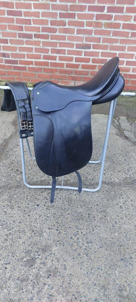 Passier dressuurzadel, Dieren en Toebehoren, Paarden en Pony's | Zadels, Ophalen, Gebruikt, Dressuur