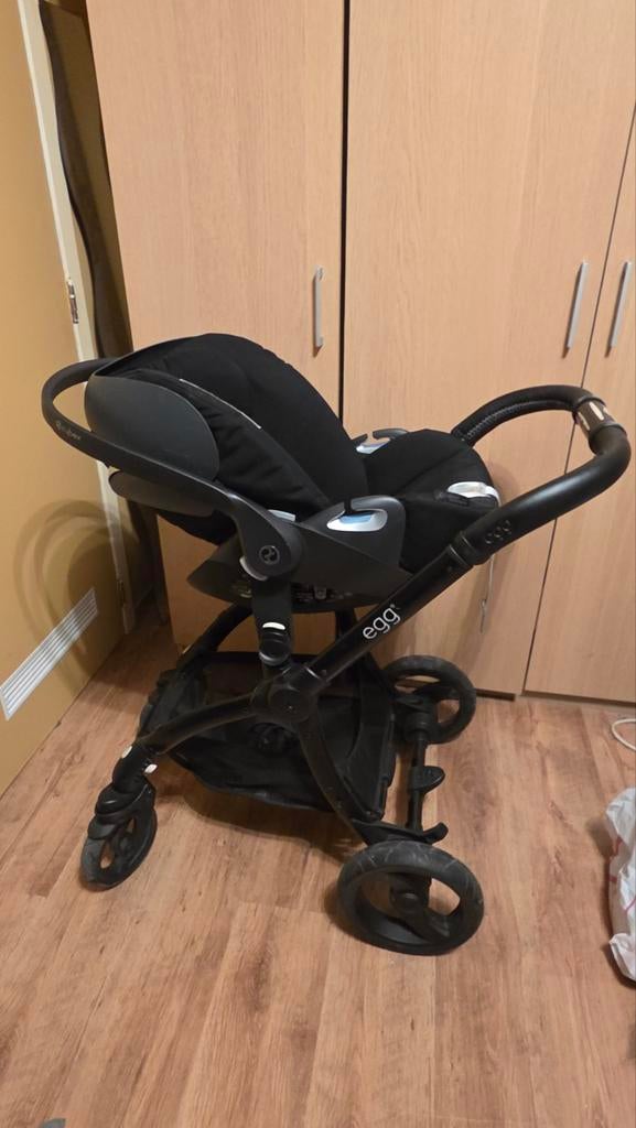 Pack complet poussette EGG + Cosy CYBEX, Enfants & Bébés, Poussettes & Combinaisons, Comme neuf, Poussette, Pneus, Avec siège auto