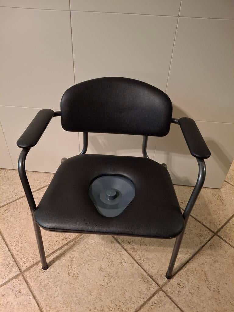 Toiletstoel, Diversen, Ophalen