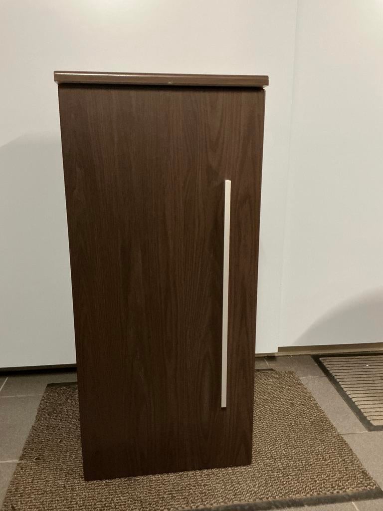 Badkamerkastje, Ophalen, Gebruikt