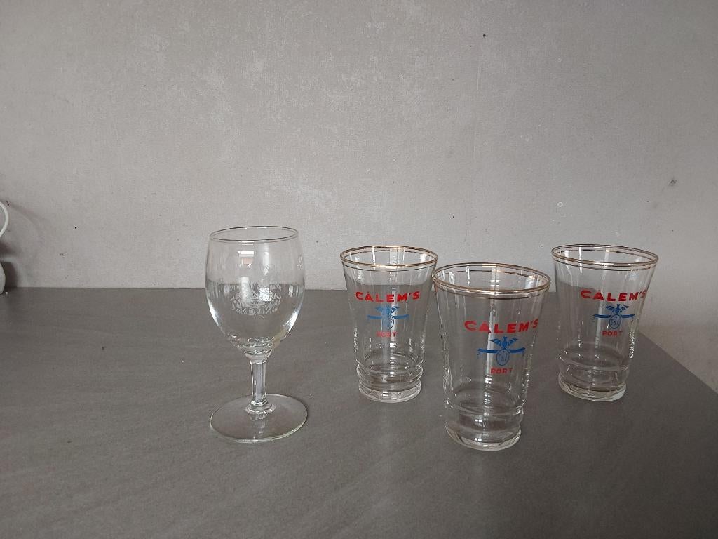 4 vintage portoglaasjes, Verzamelen, Glas en Drinkglazen, Ophalen of Verzenden, Gebruikt