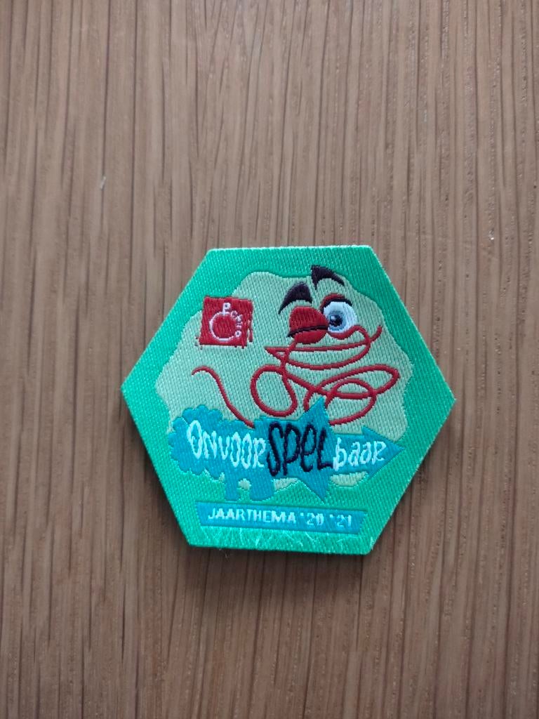 Chiro patch jaarthema '20-'21, Verzamelen, Ophalen