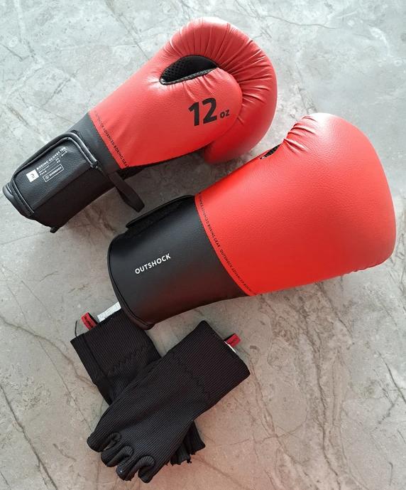 Outshock - Bokshandschoenen 12oz+ binnenhandschoenen, Enlèvement ou Envoi, Comme neuf, Gants de boxe