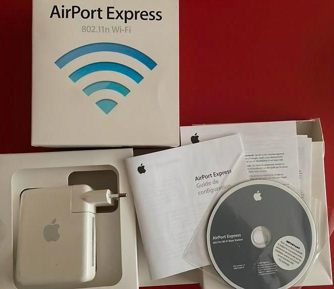 Apple AirPort Express + cd-rom + manual 802.11n Wi-Fi, Computers en Software, Ophalen of Verzenden, Gebruikt, Apple