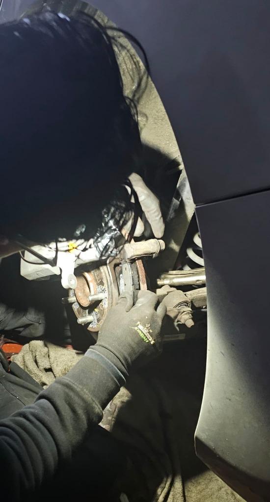 Auto onderhoud kleine/grote + verplaatsing naar de klant, 24-uursservice, Overige werkzaamheden