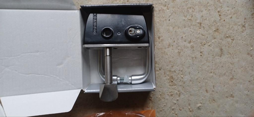 Locinox poortslot voor schuifpoorten vierkant 60mm profiel, Doe-het-zelf en Bouw, Hang- en Sluitwerk, Ophalen, Nieuw