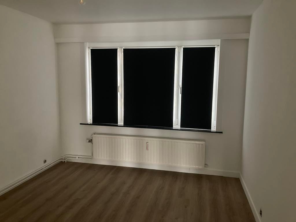 Rolgordijnen met of zonder boren (prijs 8 stuks), Ophalen of Verzenden, Zwart