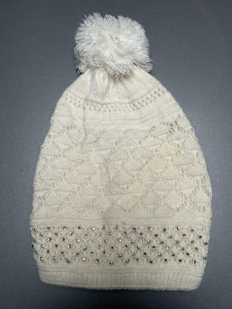 Nieuw wit mutsje met pompon en strass steentjes, Sans marque, Ophalen of Verzenden, Nieuw, Muts