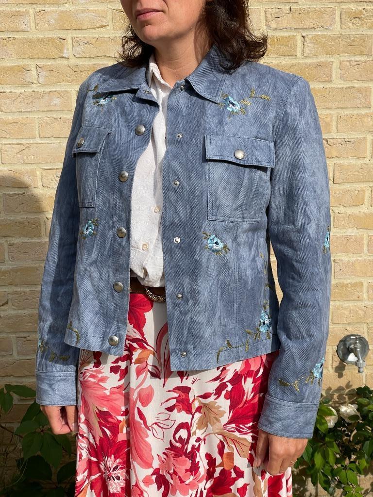 Blazer jeans Rena Lange Blue motif coton floral, Taille 42/44 (L), Rena Lange, Enlèvement, Porté