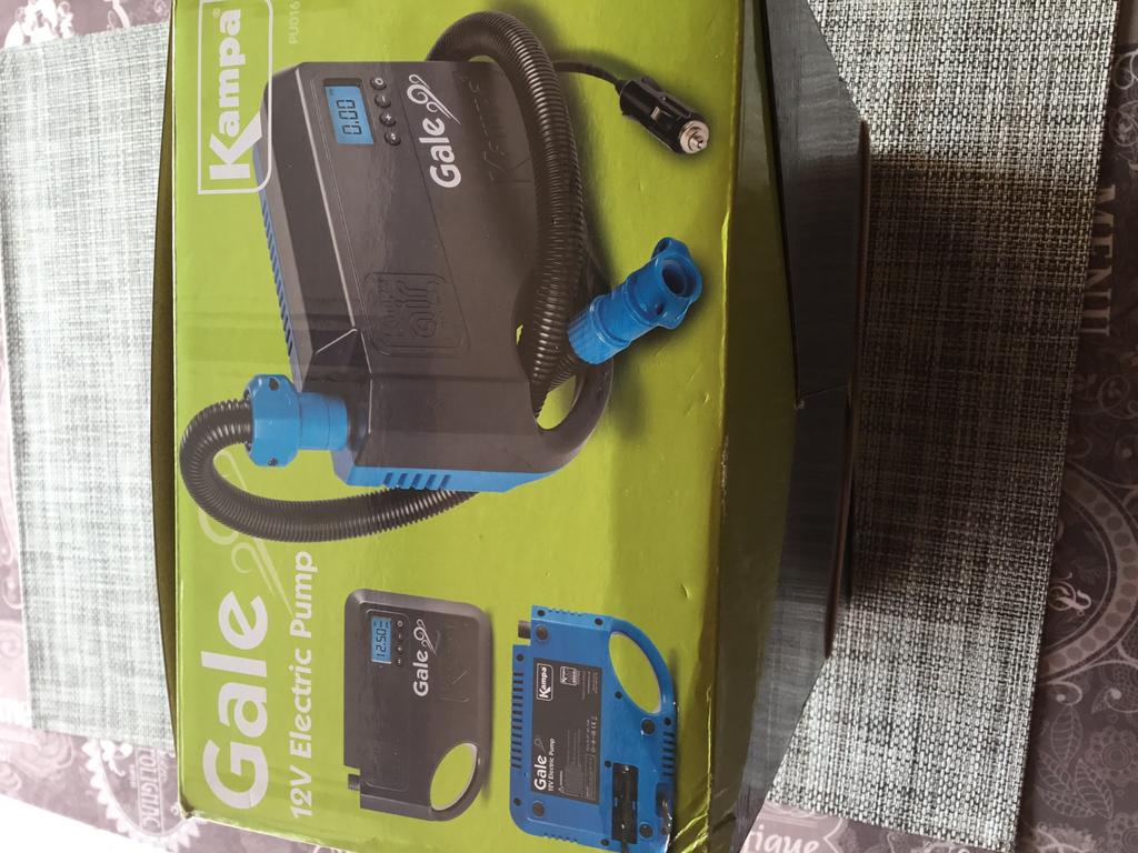 Elec luchtpomp 12 volt, Doe-het-zelf en Bouw, Ophalen, Nieuw