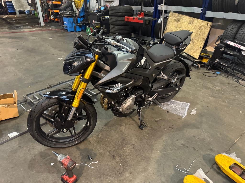 Morbedelli F352 Naked Bike, Motoren, Bedrijf, 125 cc, 12 t/m 35 kW, Naked bike