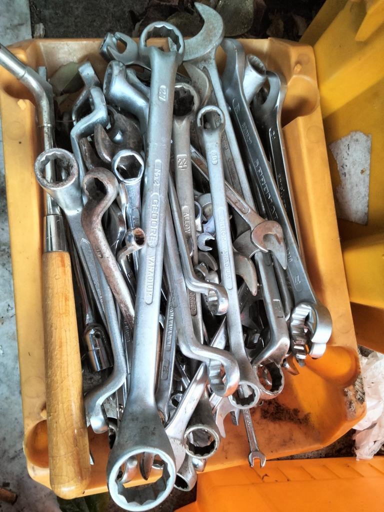 Lot d'outils anciens, marteaux, ciseaux à bois, limes..., Enlèvement ou Envoi, Comme neuf