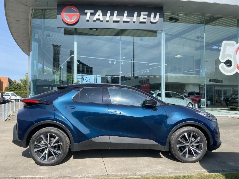 Toyota C-HR Teamplayer  + Tech Pack BiTone, Automaat, Euro 6, Blauw, Bedrijf
