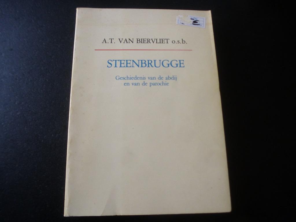 STEENBRUGGE (Assebroek)geschiedenis van de abdij en parochie, Ophalen of Verzenden, A.T. Van Biervliet, 20e eeuw of later, Gelezen