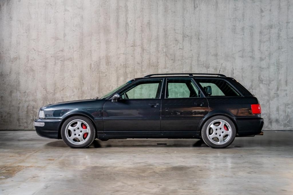 Audi RS2 uit 1994, Auto's, RS2, Zwart, Leder, Bedrijf
