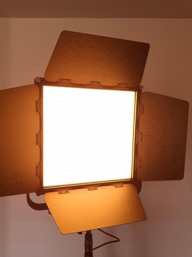 Ledgo G160 full color RGB led paneel, Ophalen, Zo goed als nieuw, Lamp of Flitsset