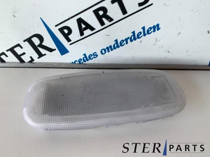 Binnenverlichting achter van een Mercedes B-Klasse, Ophalen of Verzenden, 3 maanden garantie, Gebruikt, Mercedes-Benz